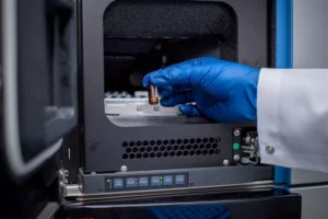 Antibody drug conjugate manufacturing with bioreactor upstream processing, conjugation chemistry, and controlled purification in a contained facility 